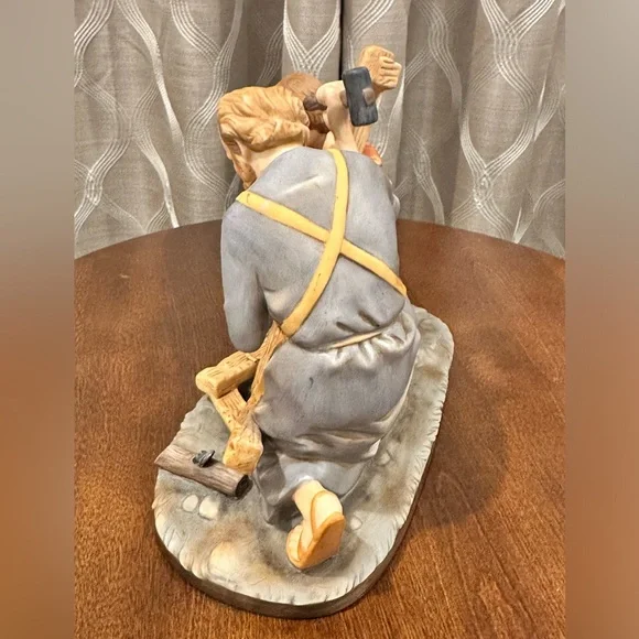 Homco 1989 Masterpiece Porcelain Figurine “The Carpenter” Joseph and Child Jesus